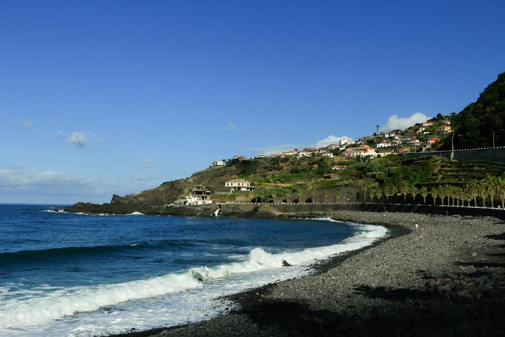 Villa Casa Das Escaleiras à Porto Moniz Extérieur photo